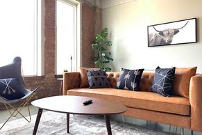 Downtown Luxury Lofts By RBA Living