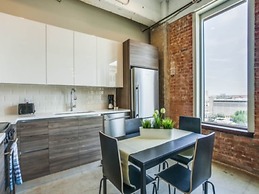 Downtown Luxury Lofts By RBA Living