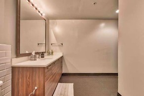 Downtown Luxury Lofts By RBA Living