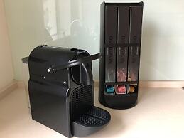 Discreet Luxury, Super House!