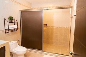 Santa Fe Studios and Suites by the Spot