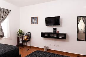 Santa Fe Studios and Suites by the Spot