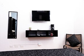 Santa Fe Studios and Suites by the Spot