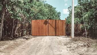 MBH Maya Bacalar Hotel Boutique