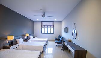 My Khe 2 Da Nang Seafront Hotel