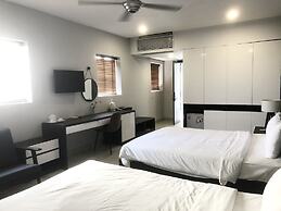 My Khe 2 Da Nang Seafront Hotel