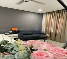 My Khe 2 Da Nang Seafront Hotel