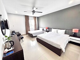 My Khe 2 Da Nang Seafront Hotel