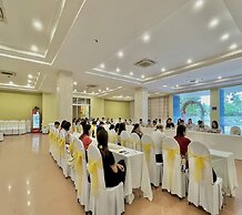 My Khe 2 Da Nang Seafront Hotel