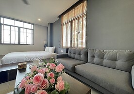 My Khe 2 Da Nang Seafront Hotel