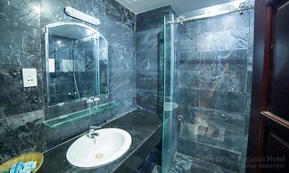 My Khe 2 Da Nang Seafront Hotel