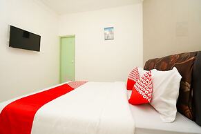 OYO 1102 Griya Aisyah Syariah 1