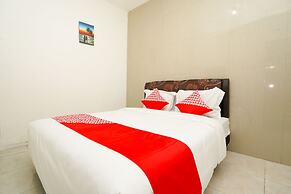 OYO 1102 Griya Aisyah Syariah 1