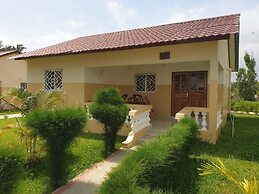 Kunta Kinteh Beach Complex