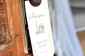 ARYA Boutique Resort