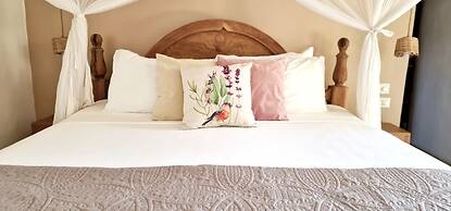 ARYA Boutique Resort