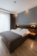 On4 Rooms & Suites