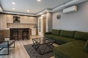 On4 Rooms & Suites