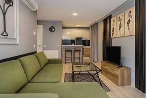 On4 Rooms & Suites