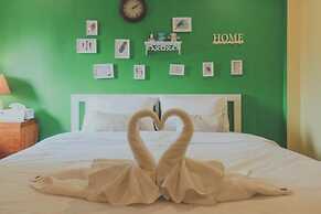 Chill Vibe Hostel