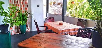 Sanjee'sHome & Lanka Ayurveda