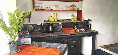 Sanjee'sHome & Lanka Ayurveda