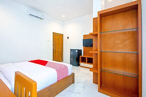 Super OYO 1319 88 Exclusive Guesthouse