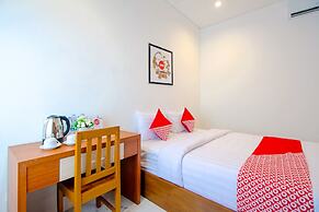 Super OYO 1319 88 Exclusive Guesthouse