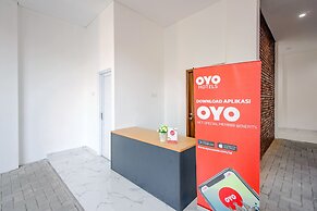 Super OYO 1319 88 Exclusive Guesthouse