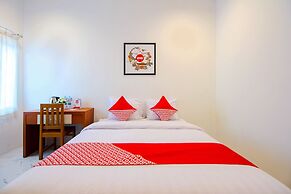 Super OYO 1319 88 Exclusive Guesthouse