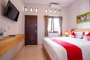 OYO 1207 Pondok 789 Near Canggu Echo beach