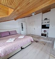 Salda Golu Celikoz Apart