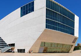 Harbour Inn Design Townhouse