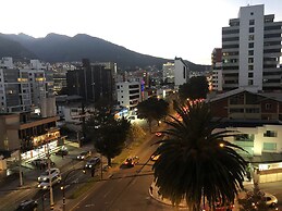Suite and Apartment Well Located In Quito