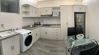 Suite and Apartment Well Located In Quito