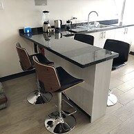 Suite and Apartment Well Located In Quito