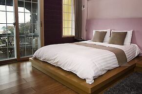 Tongyeong MongDol House