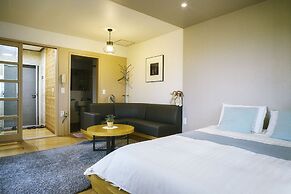 Tongyeong MongDol House