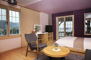 Tongyeong MongDol House