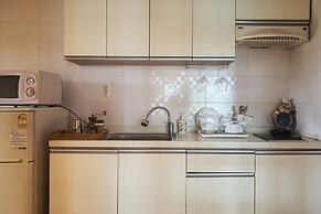 Tongyeong MongDol House