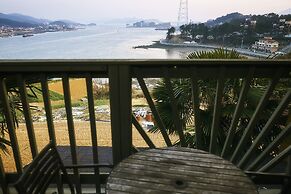 Tongyeong MongDol House