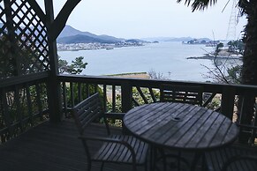 Tongyeong MongDol House