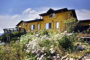 Tongyeong MongDol House