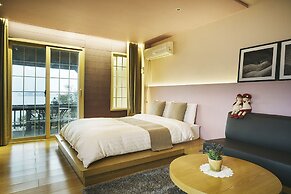 Tongyeong MongDol House