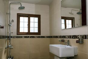 Tongyeong MongDol House