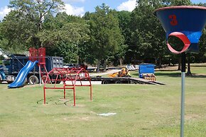 The Golf Inn at QC Resort and RV