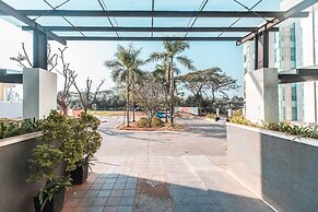 OYO Flagship 1170 The Habitat Karawaci