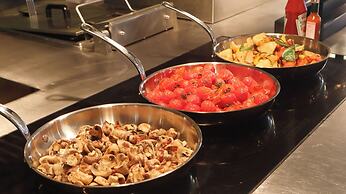 voco Shanghai Hongqiao Hub by IHG