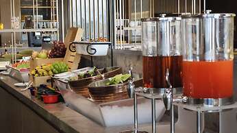 voco Shanghai Hongqiao Hub by IHG