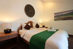 Private 7 Bedroom near Seminyak